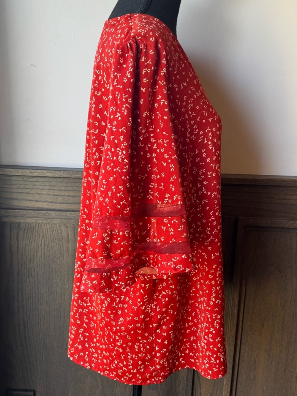Red Orange V-Neck Women's Top with Ruffle Sleeves XL - Picture 5 of 8
